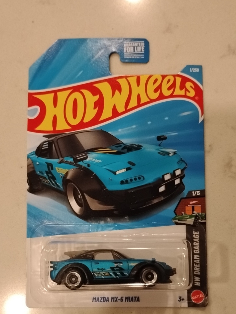 Mattel Hot Wheels Mazda MX-5 Miata - Teal and Black